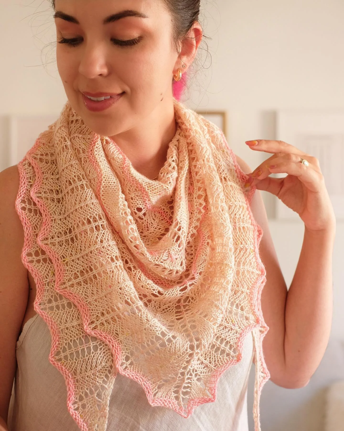 Thank you for all the love you&rsquo;ve been showing to Fieldway Shawl 💕

I can&rsquo;t wait to see all your gorgeous versions! For inspiration I will be sharing the works of my amazing testers in stories today. Please show them some love ✨

And if 