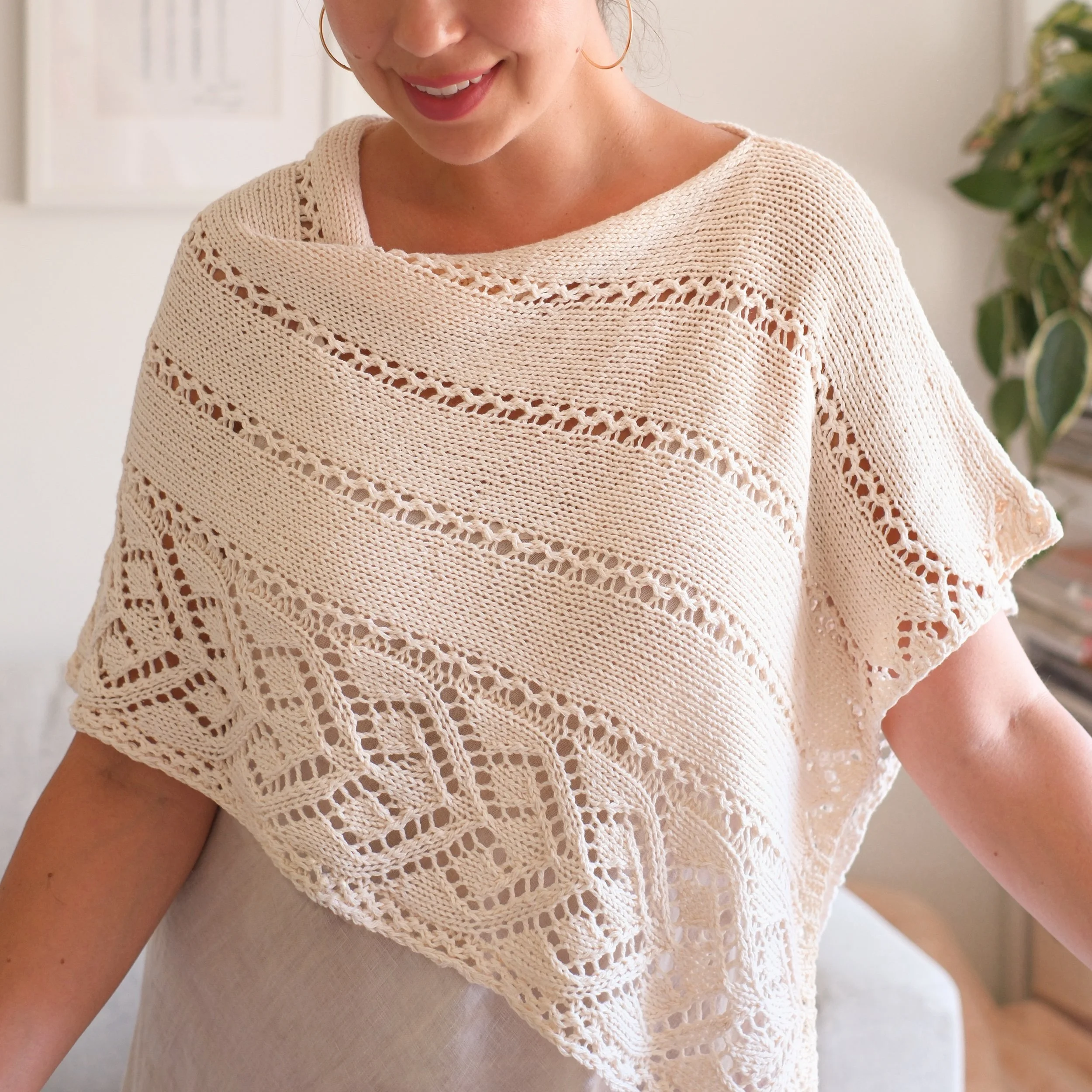 Cuore Poncho Square.jpg