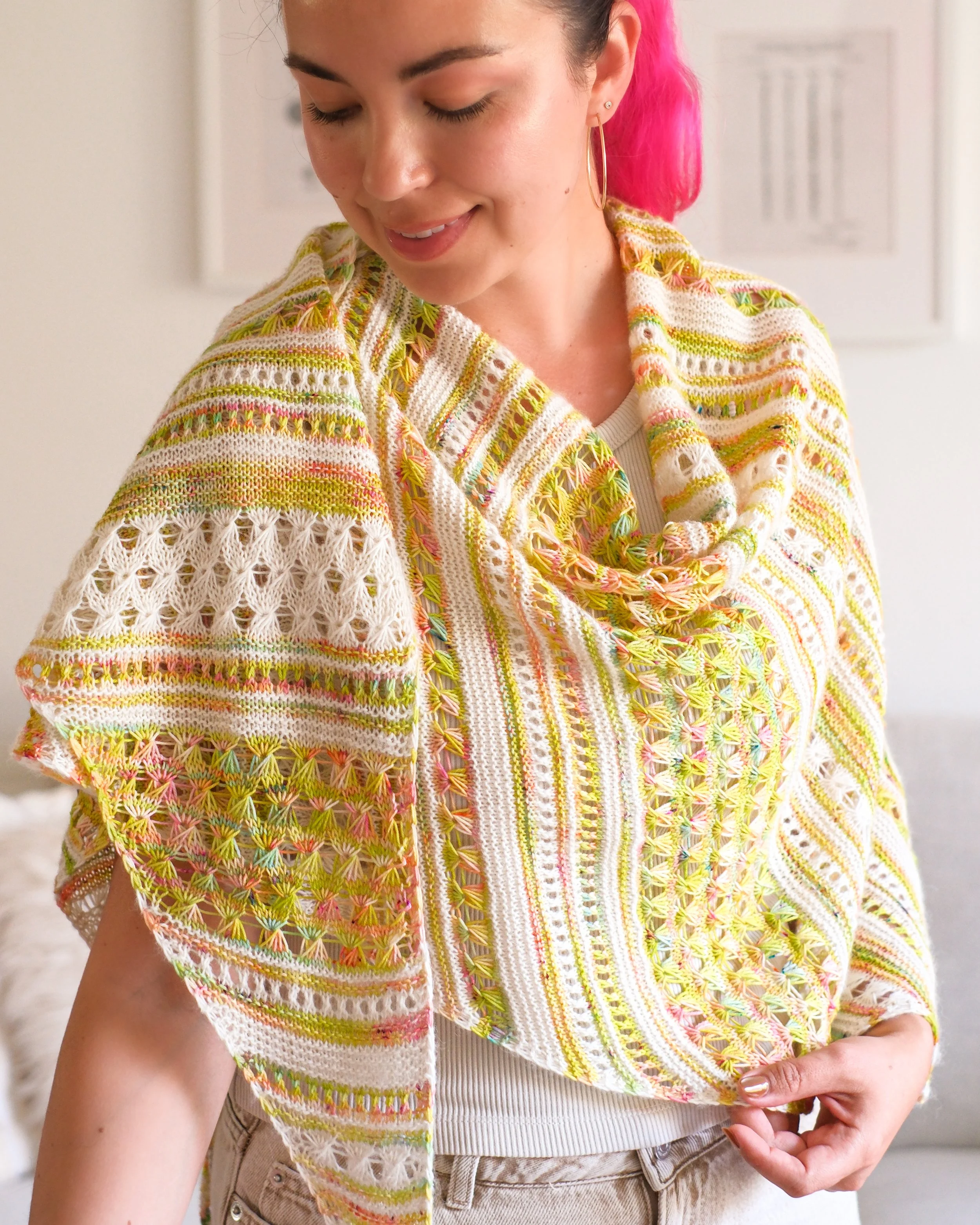 Vesna Shawl Corner