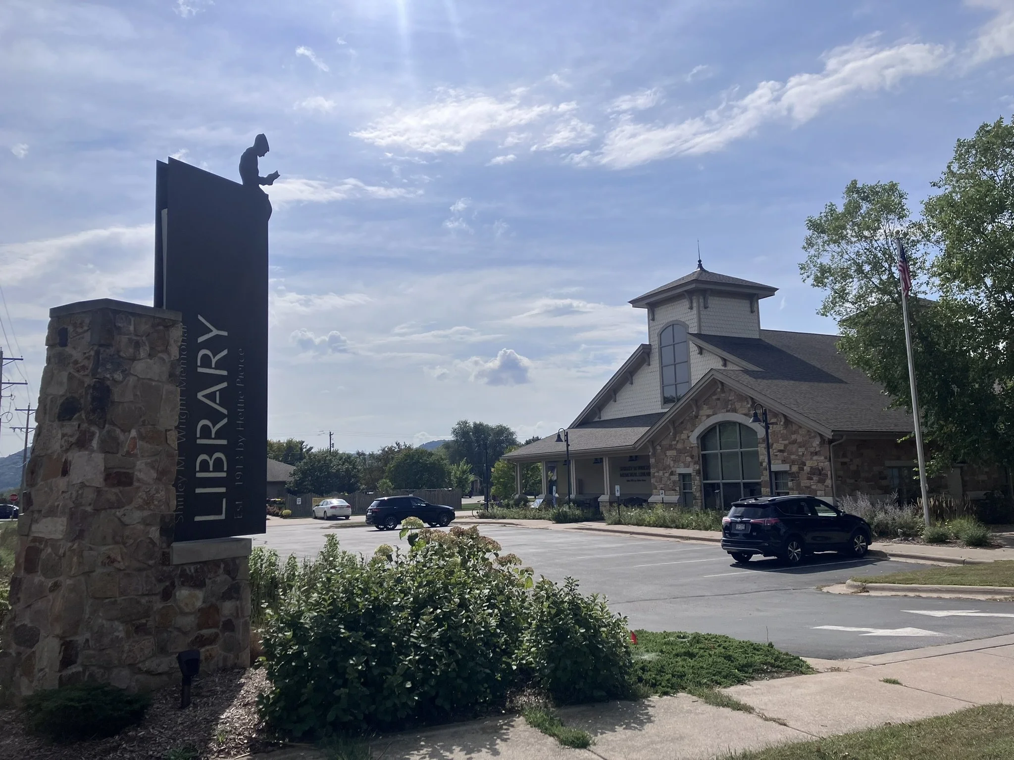  The Shirley M. Wright Memorial Library in Trempealeau commissioned a sign in hopes of garnering more attention from nearby Highway 53.   
