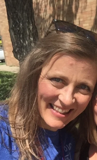 Sara Gunderson.jpg