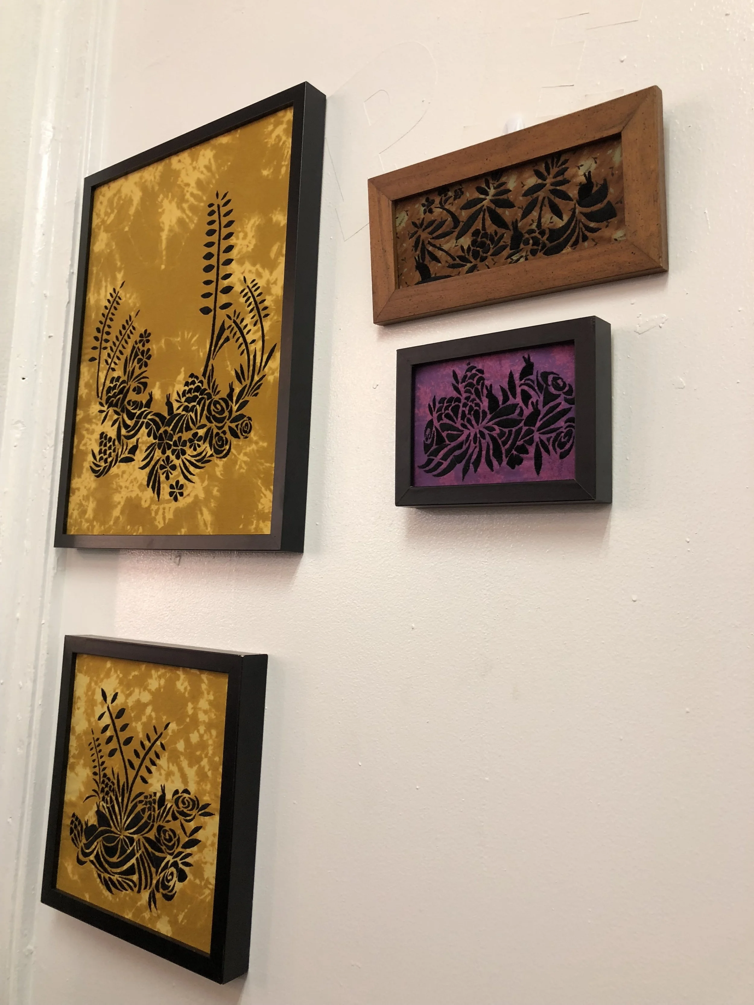 Blackwork embroidery by Arynn Blazer at the West End Art Gallery, 2018. Image courtesy of Annabel Biernat.