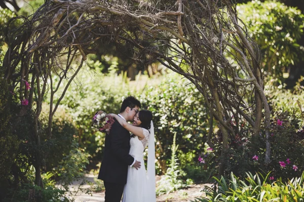 0061-Rustic-Wedding-3122-Wedding-Location-Vaucluse-House-Elizabeth-Peter.jpg