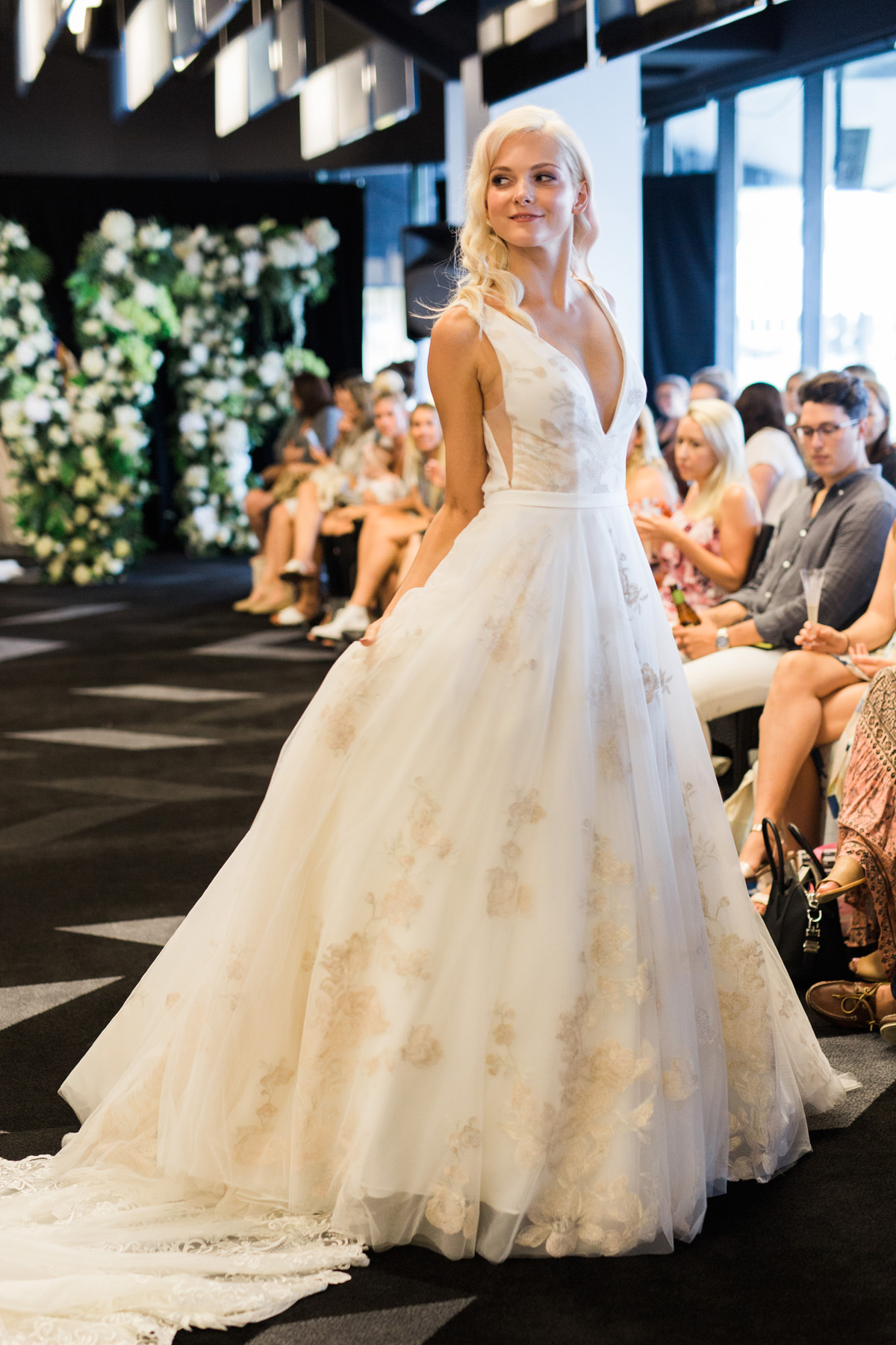 Love-Wedding-Festival-Sydney-Wedding-Gown-Jean-Fox-Bridal-21.jpg