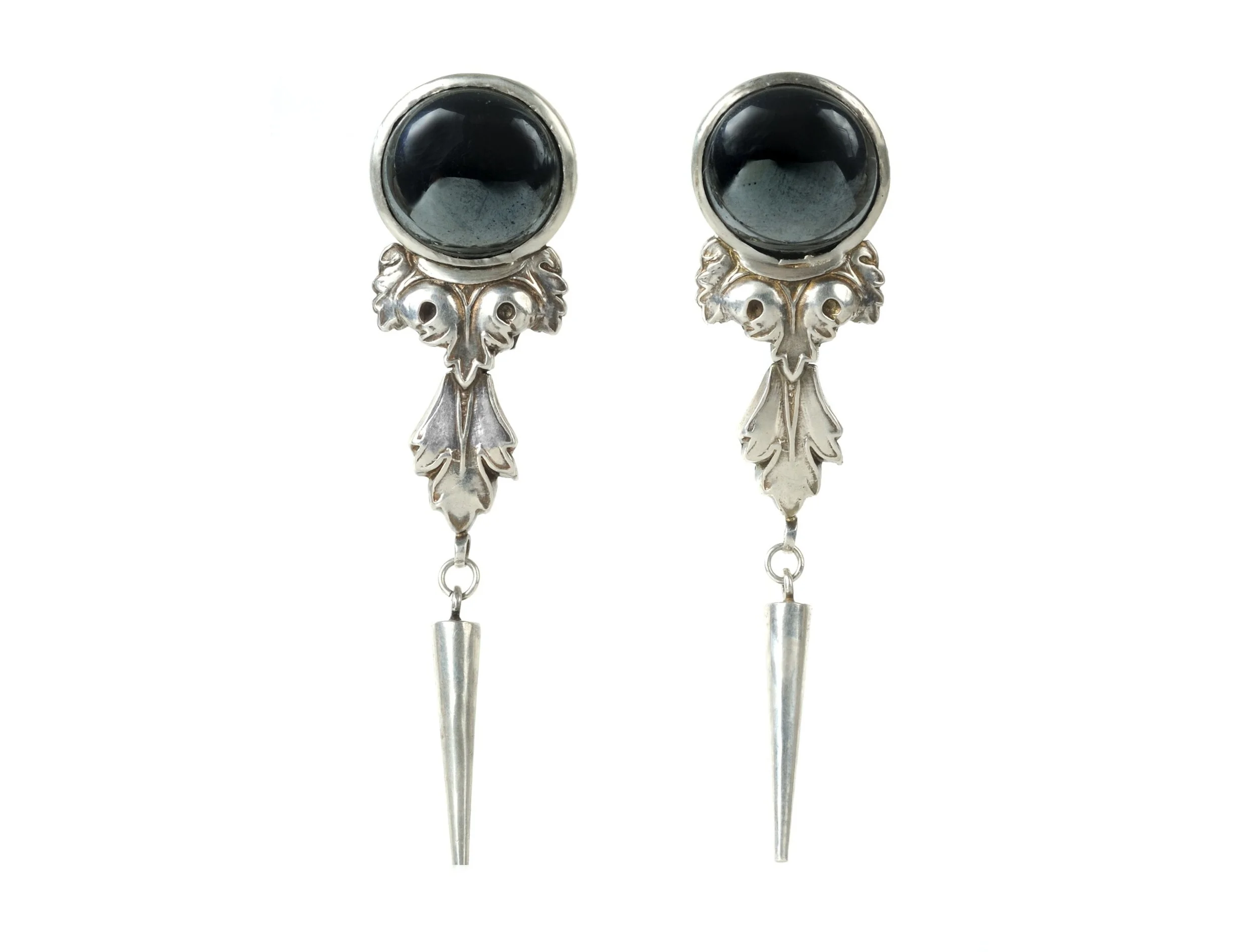 Bedizen_Black_Stone_Silver_Earrings_Website_2634x1996.jpeg