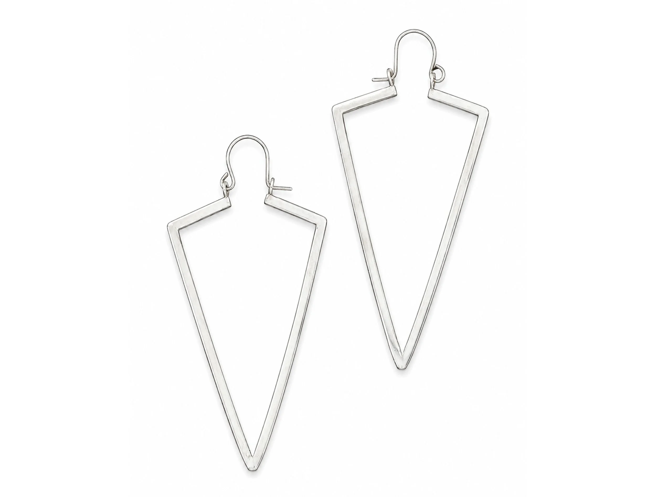 05_silver_geometric_drop_earrings.jpg