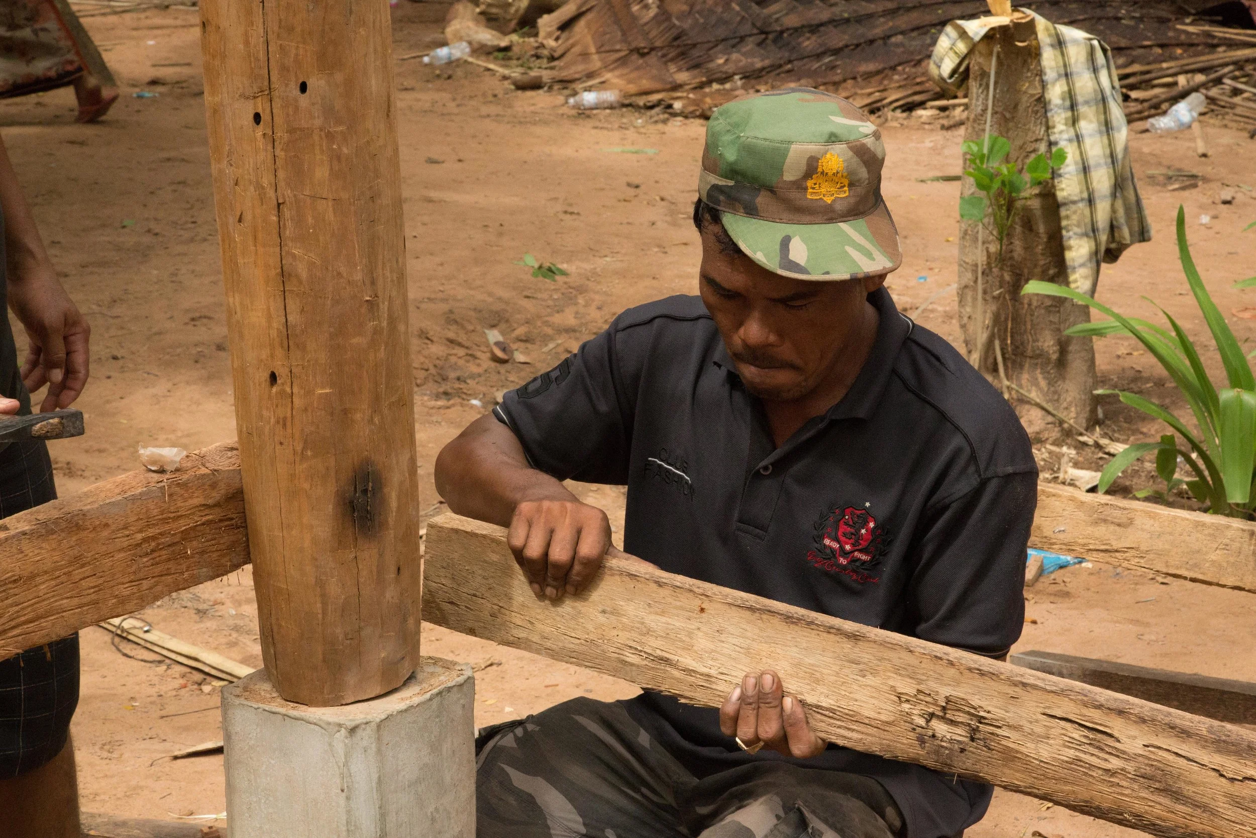 Fitting the frameing.jpg