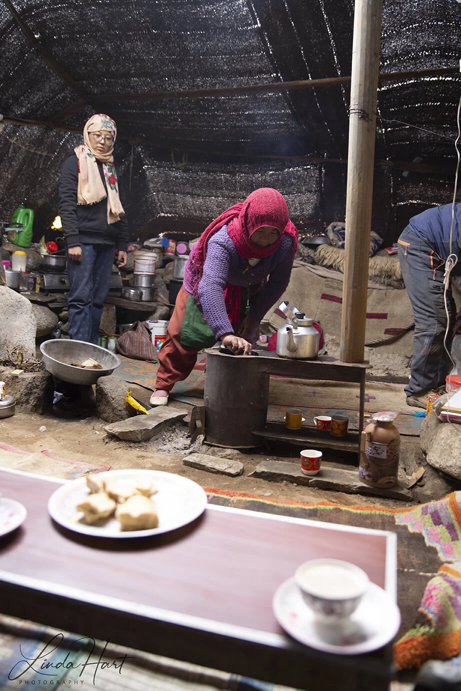Nomad tent for tea.jpg