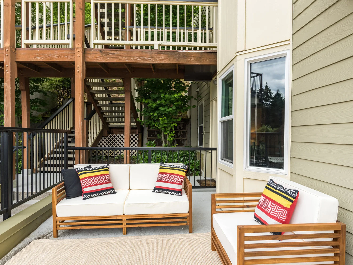 325+NW+Uptown+Terrace+Portland-MLS_Size-006-14-Patio-1920x1440-72dpi.jpg