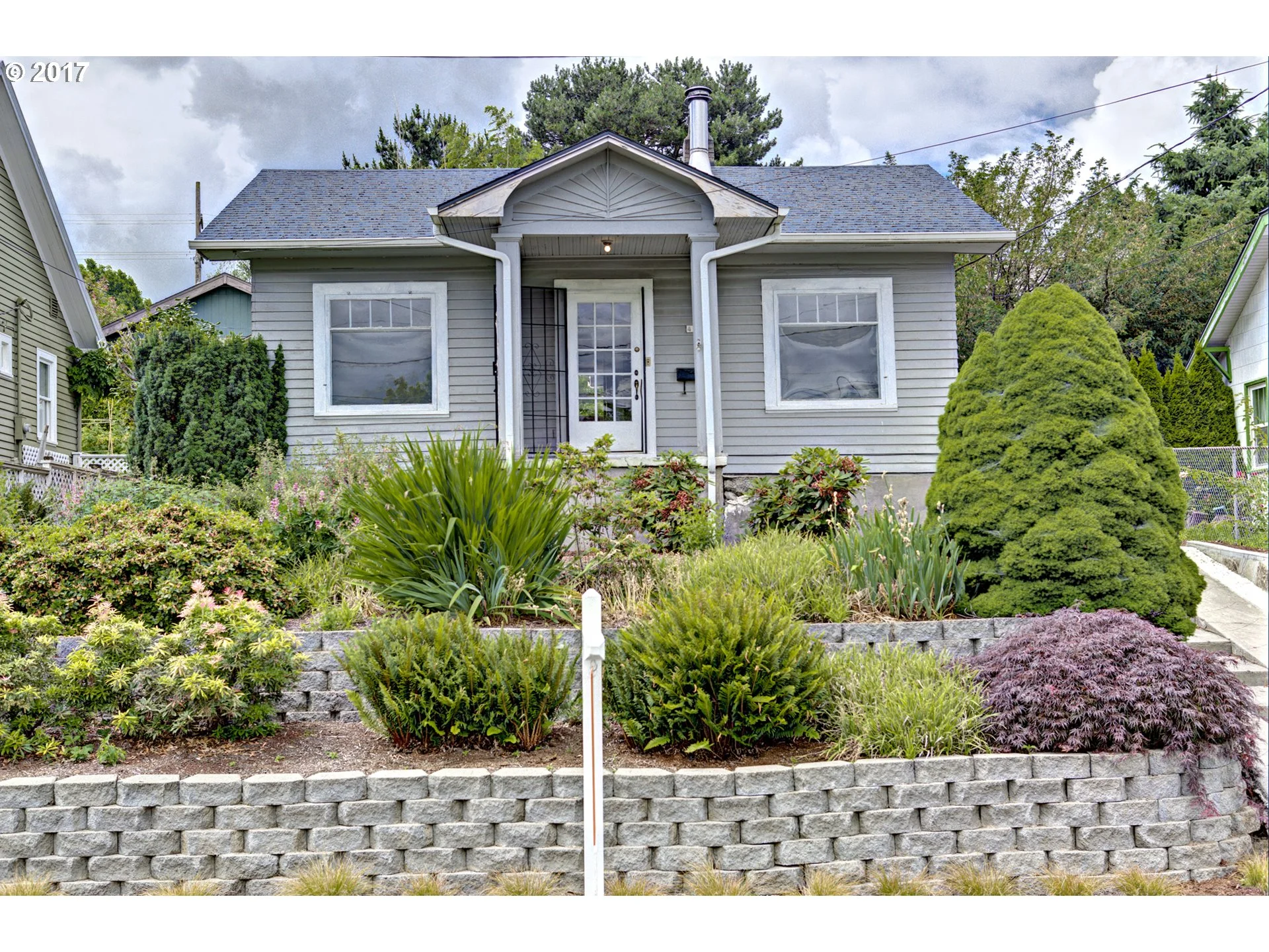 5Backyard.jpg