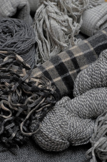 gray yarn.jpeg