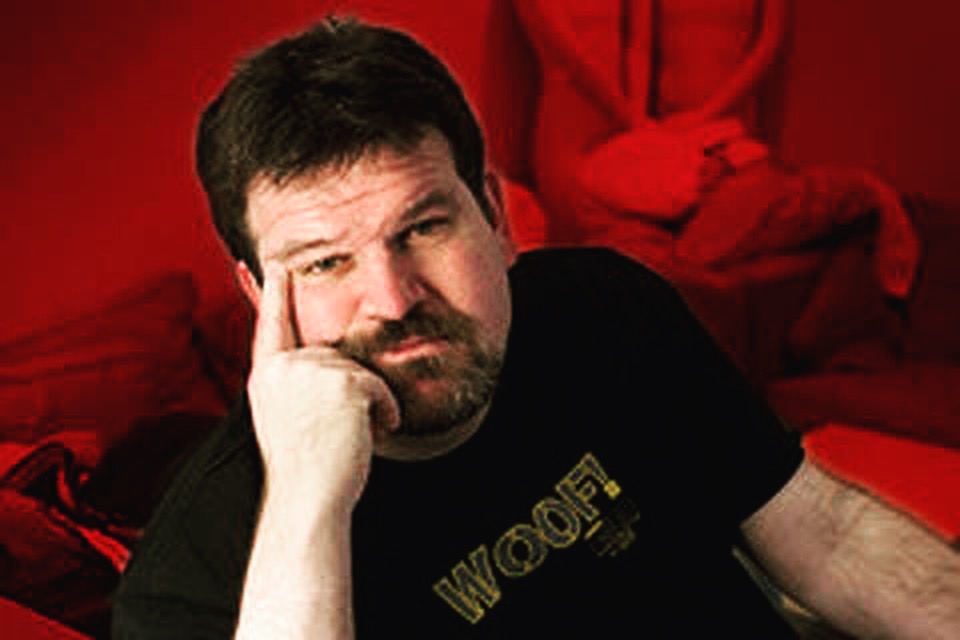 Kevin M. Thomas is our special guest on Episode 5 of TALK ABOUT GAY SEX 'Sex, Bears, Apps OH MY!"