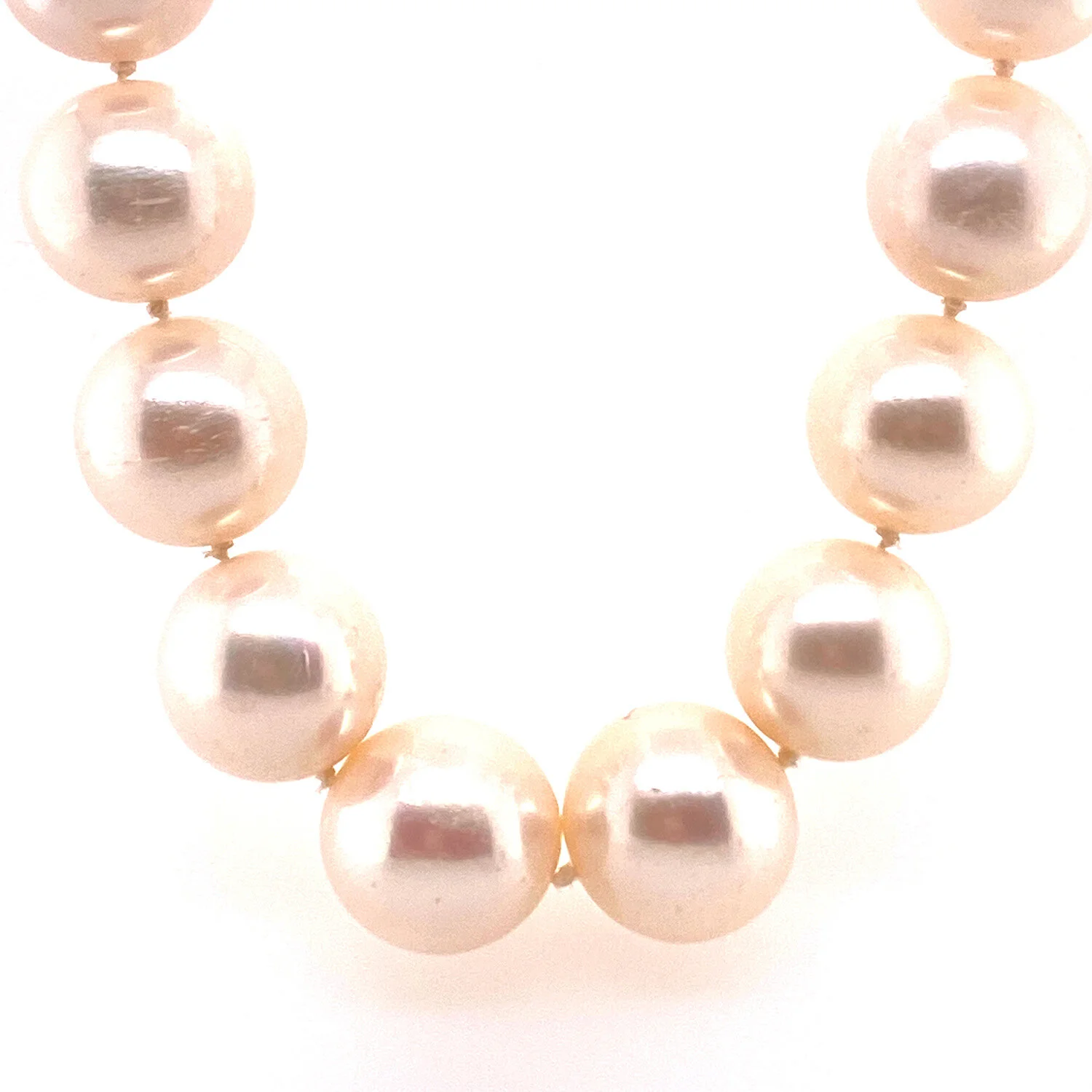 White 11.7-13.5mm FW Pearl Necklace