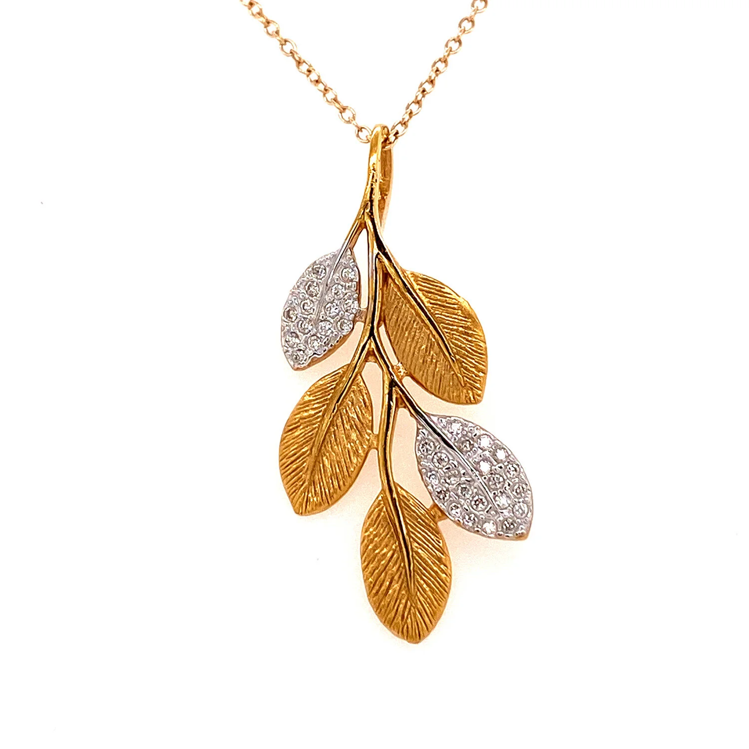 I Reiss Leaves Pendant