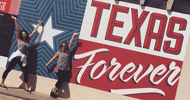 Throwing it back to the last weekend of the Texas State Fair 🤖💩 we could bathe in Fletcher’s batter