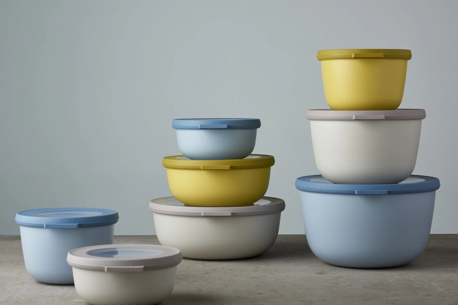 cirqula multi bowl lime white blue b_hr.jpg