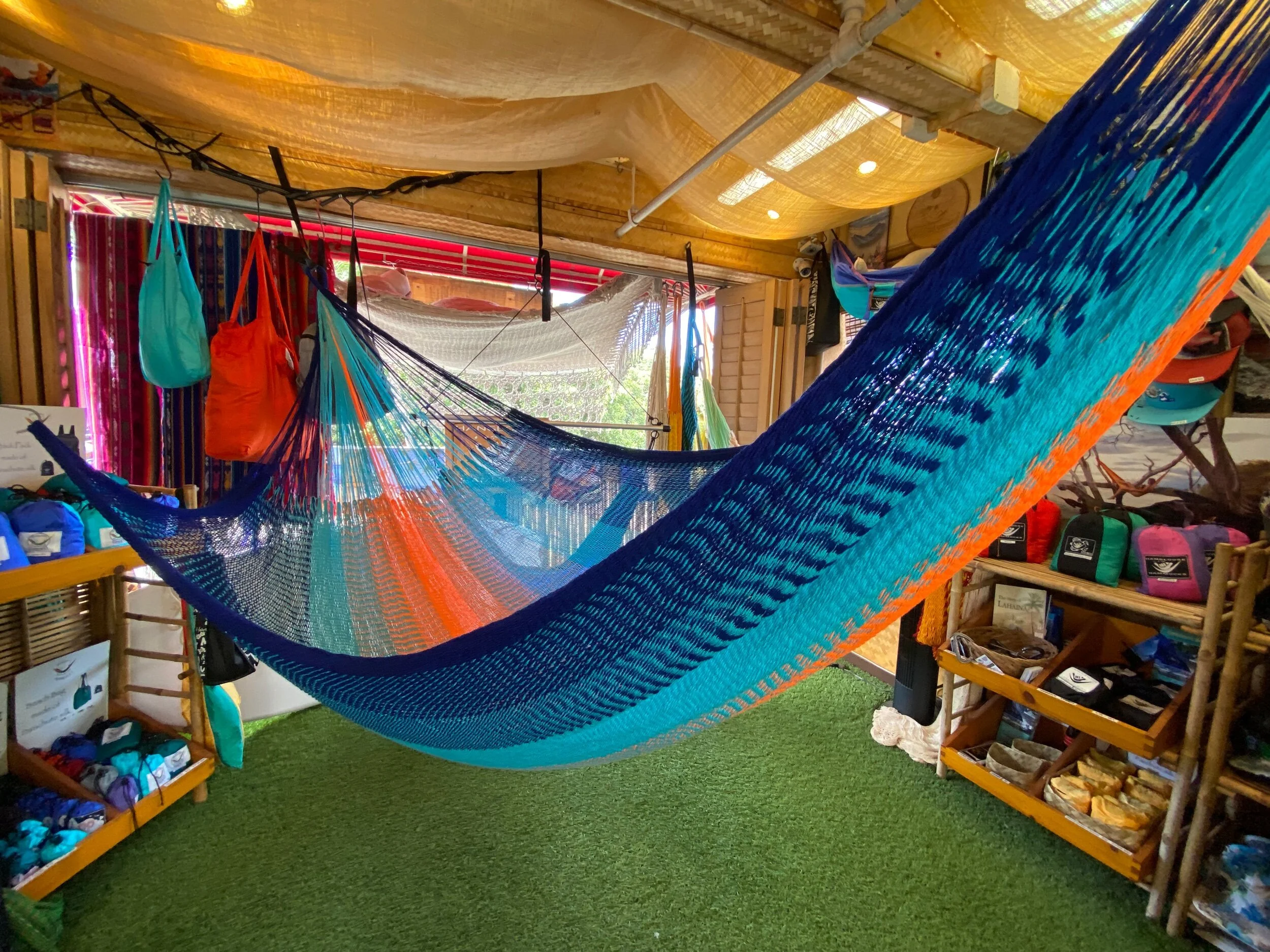 83303E5A-873A-4F70-B1C3-146F4093F079