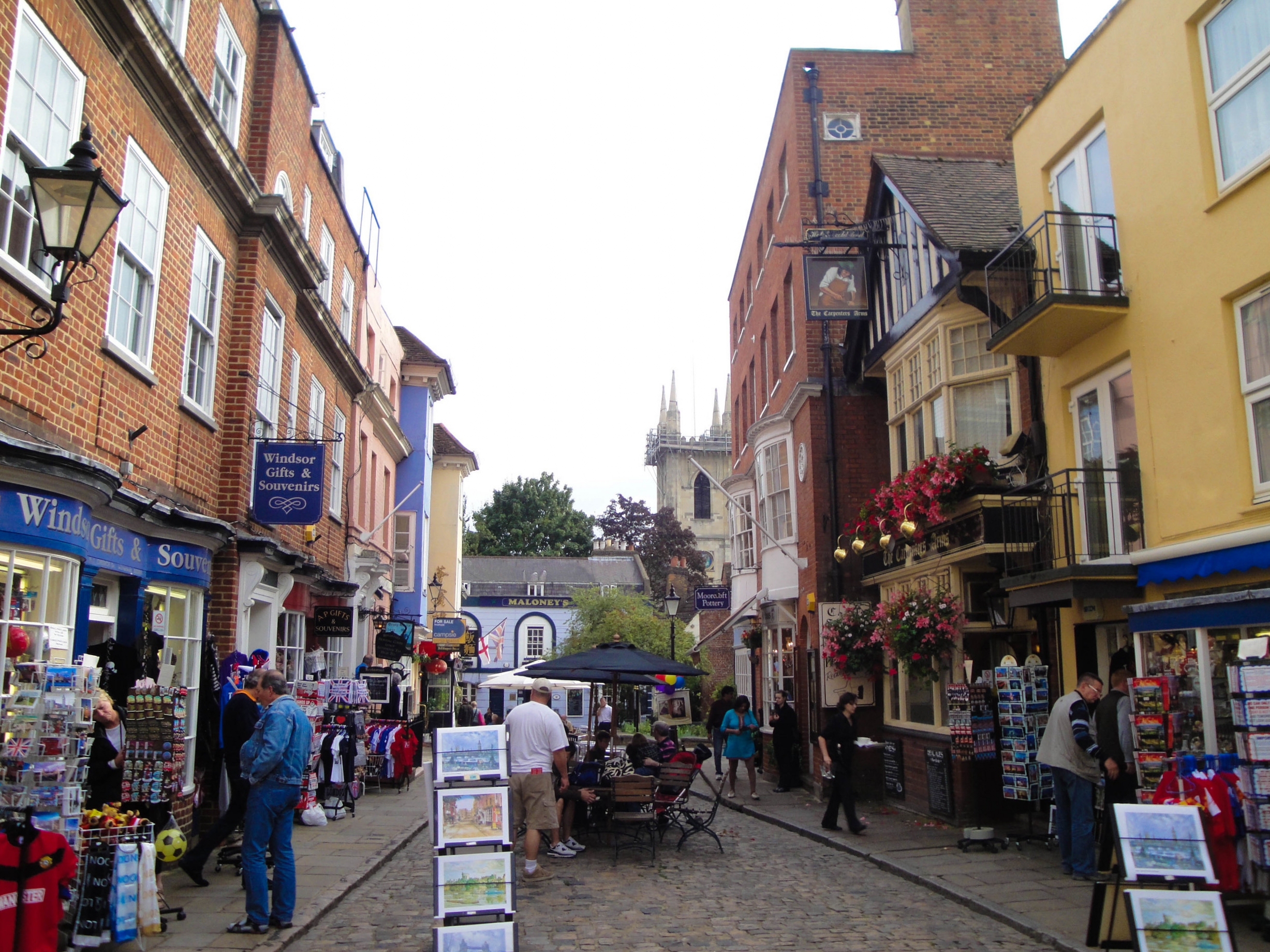 Street Views in Windsor, England