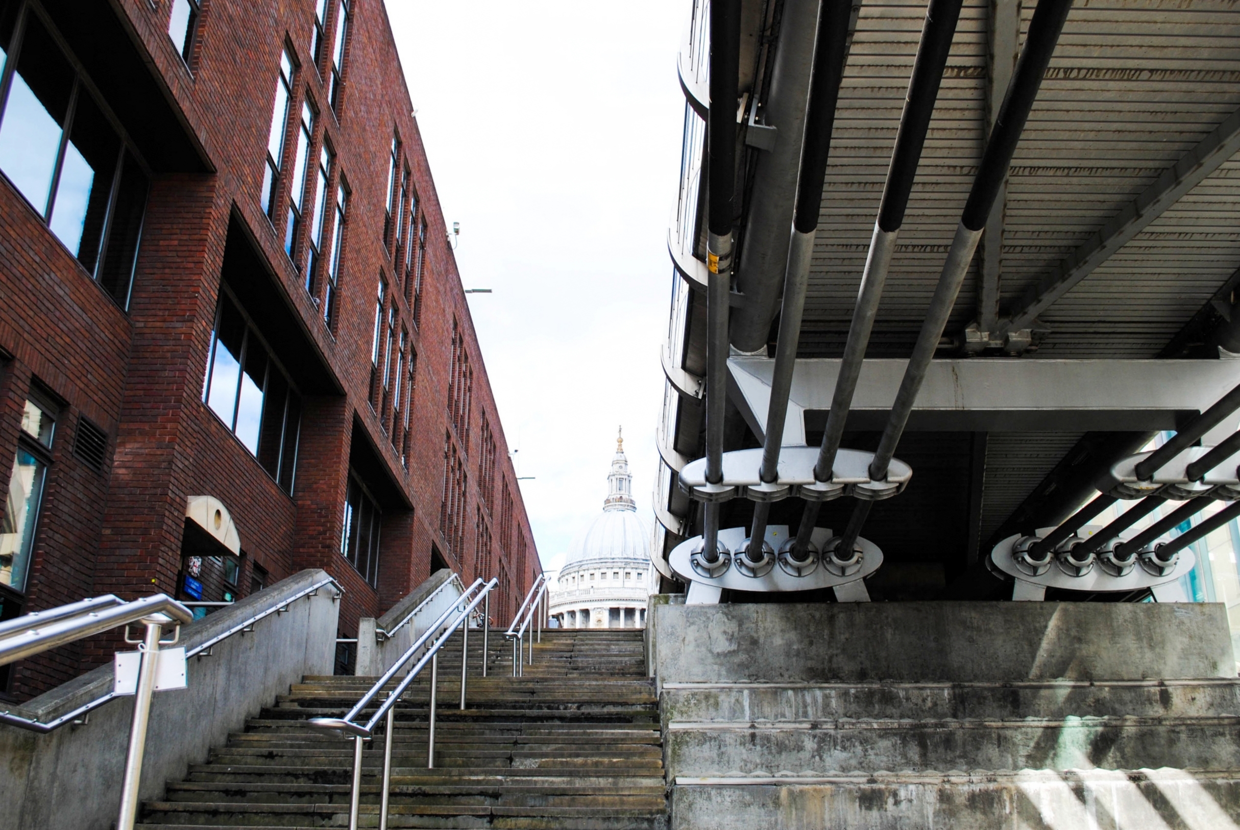 Millennium Bridge