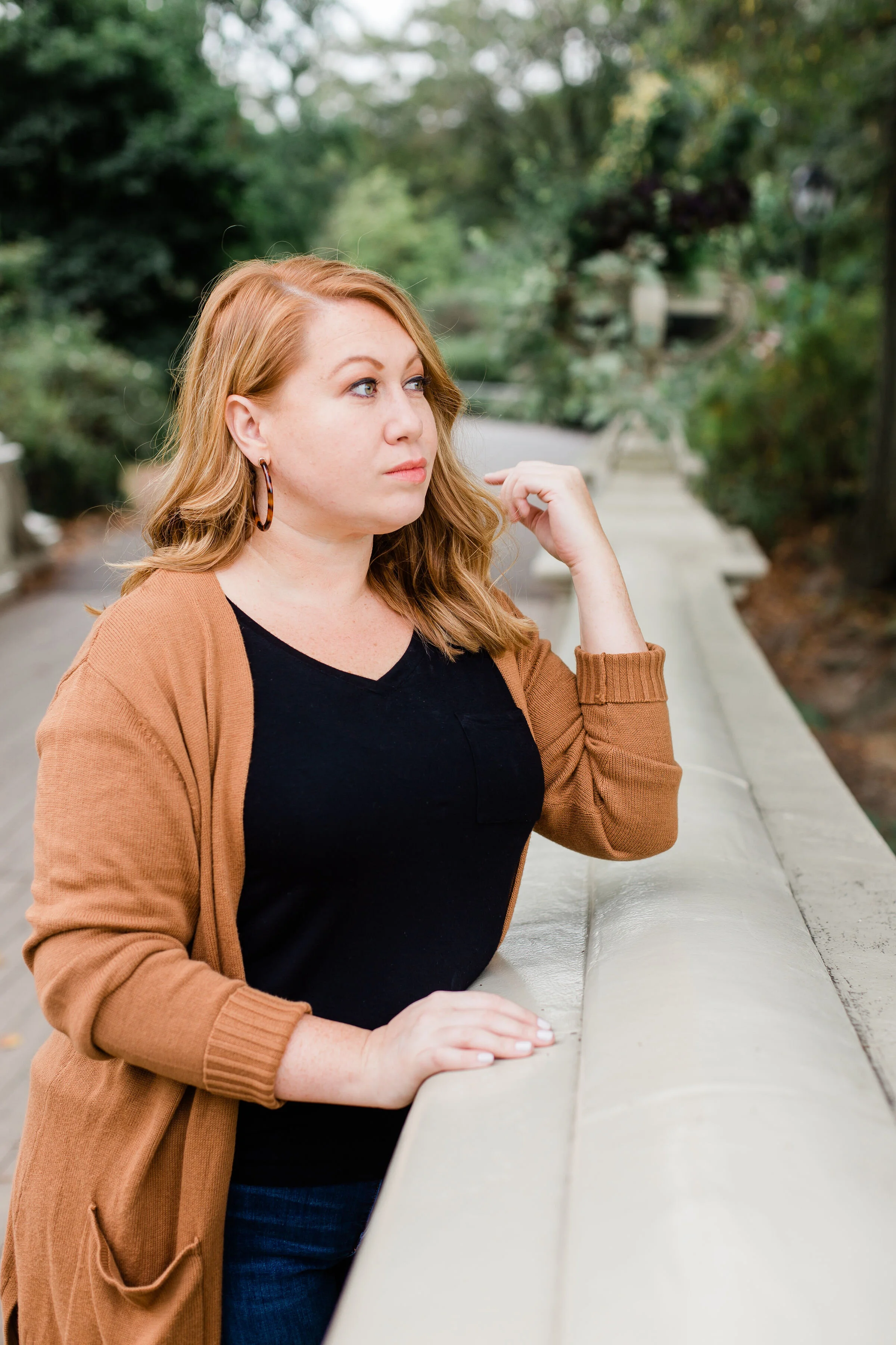 HOW TO KEEP YOUR FRIENDS CLOSER WHEN IT FEELS LIKE DISTANCE IS TAKING OVER