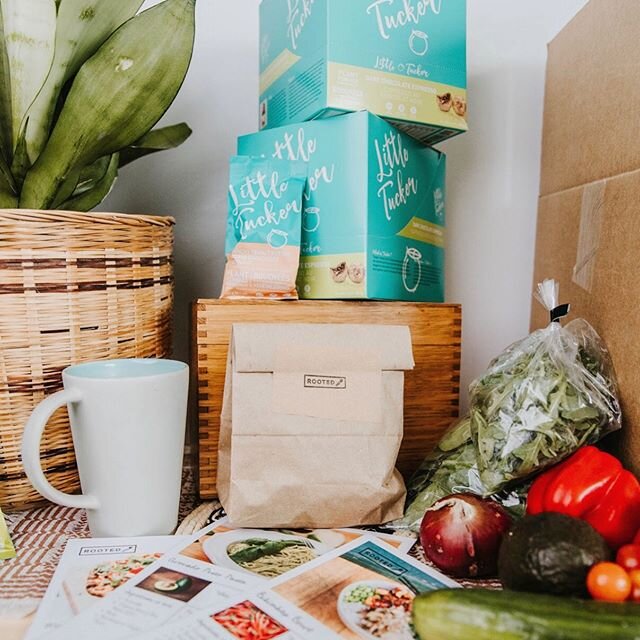 🌿 Amazing giveaway! 🌿 
We all live busy lives and there isn&rsquo;t always time to nourish ourselves properly. Which is why we&rsquo;ve partnered with @littletucker_cad! Their plant based energy balls are delicious, and jam packed with nutrition ju