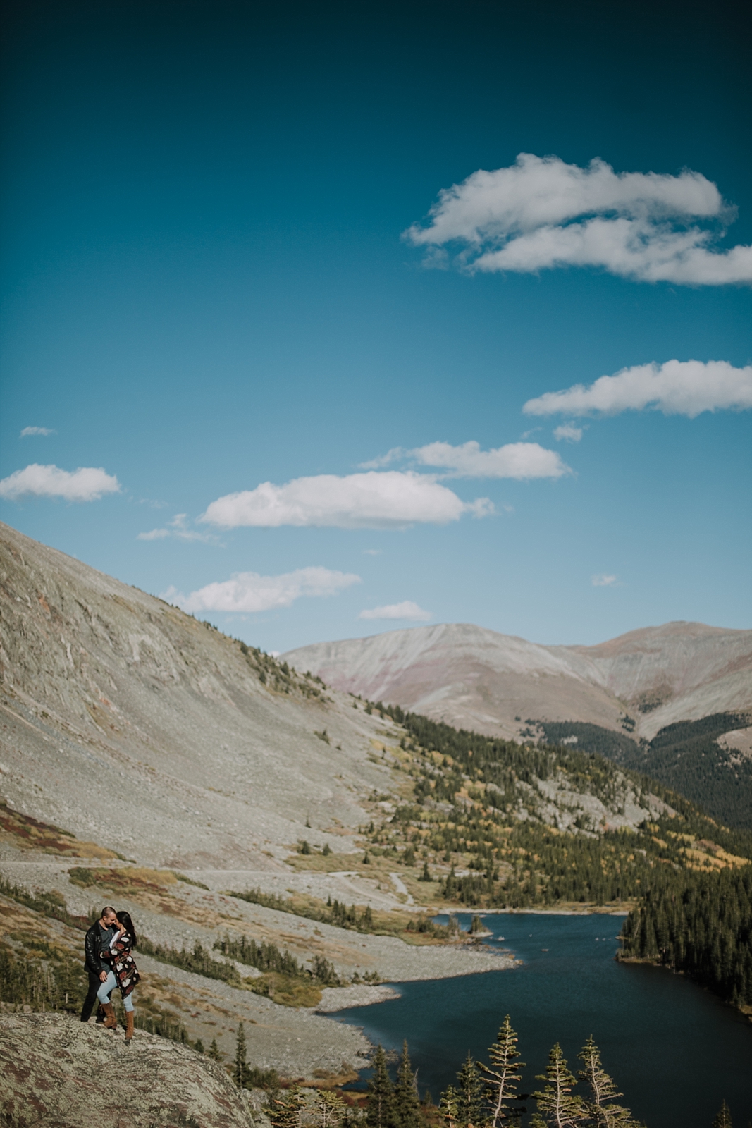 couple posing on a cliff, breckenridge colorado wedding photographer, breckenridge colorado elopement photographer, hiking photographer, maui wedding photographer, maui elopement photographer