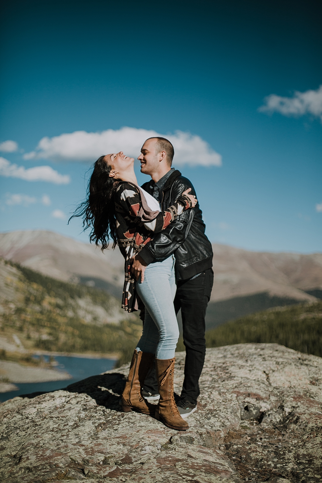 couple posing, breckenridge colorado wedding photographer, breckenridge colorado elopement photographer, hiking photographer, maui wedding photographer, maui elopement photographer