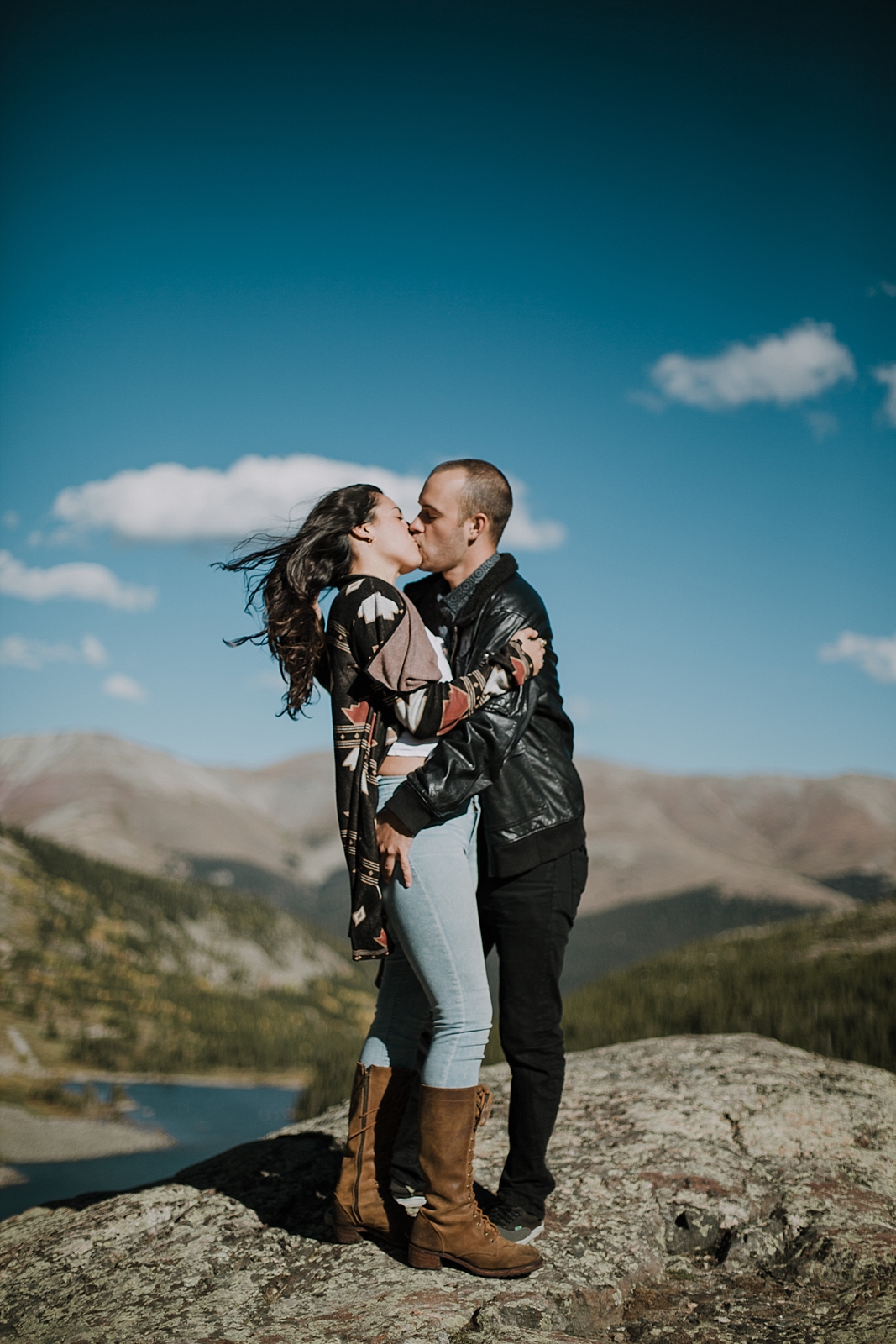 couple posing, breckenridge colorado wedding photographer, breckenridge colorado elopement photographer, hiking photographer, maui wedding photographer, maui elopement photographer