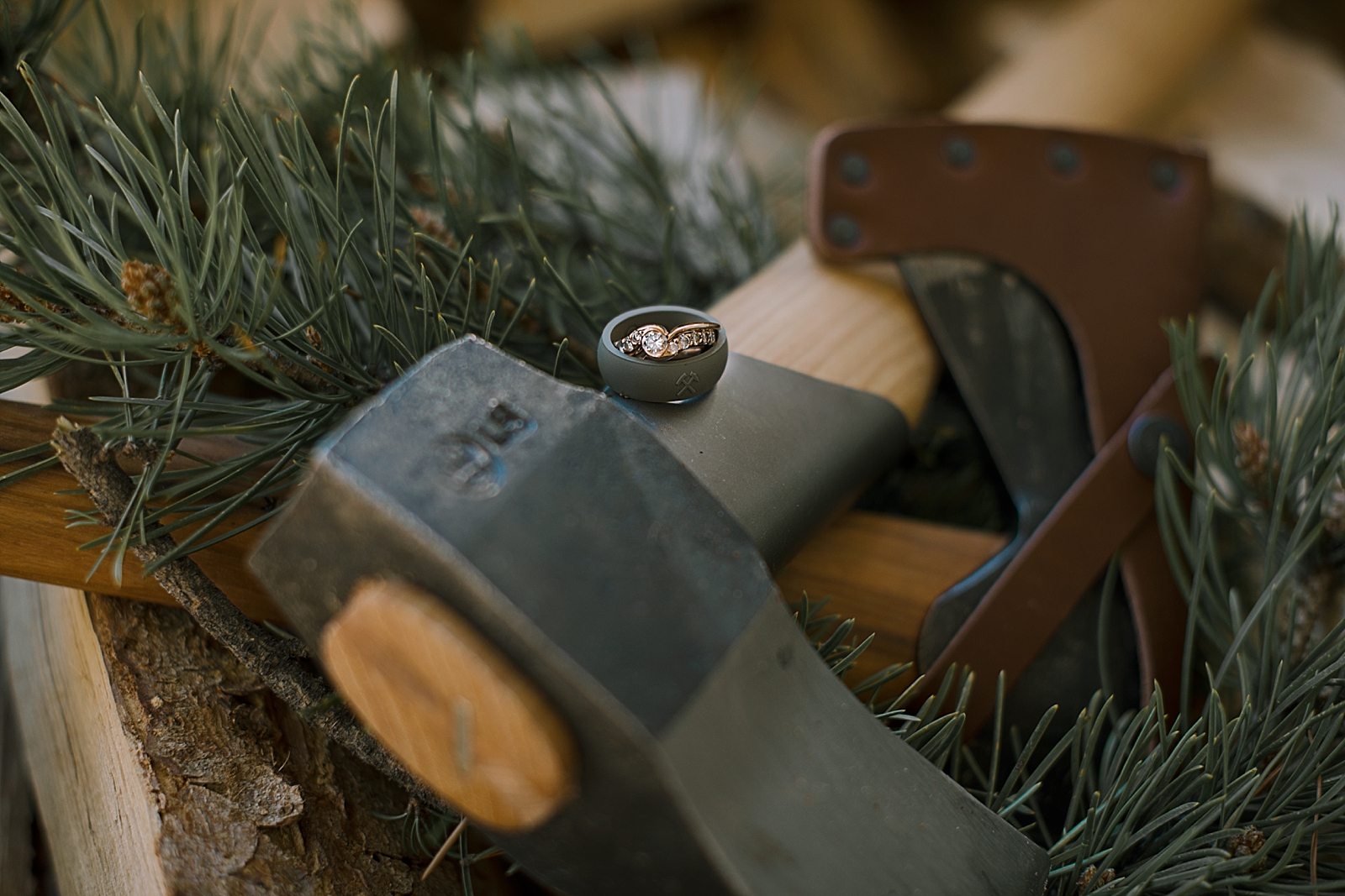 wedding rings, wedding details, breckenridge colorado wedding, breckenridge colorado wedding photographer, the church at agape outpost wedding