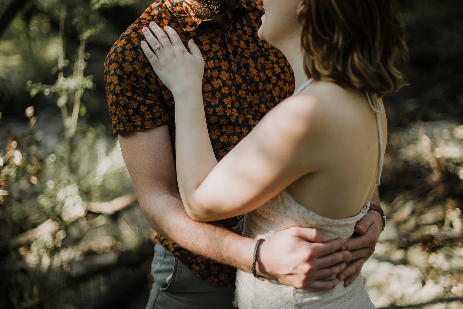 couple in the forest, austin texas engagement, austin texas wedding photographer, green belt engagement, austin green belt engagements