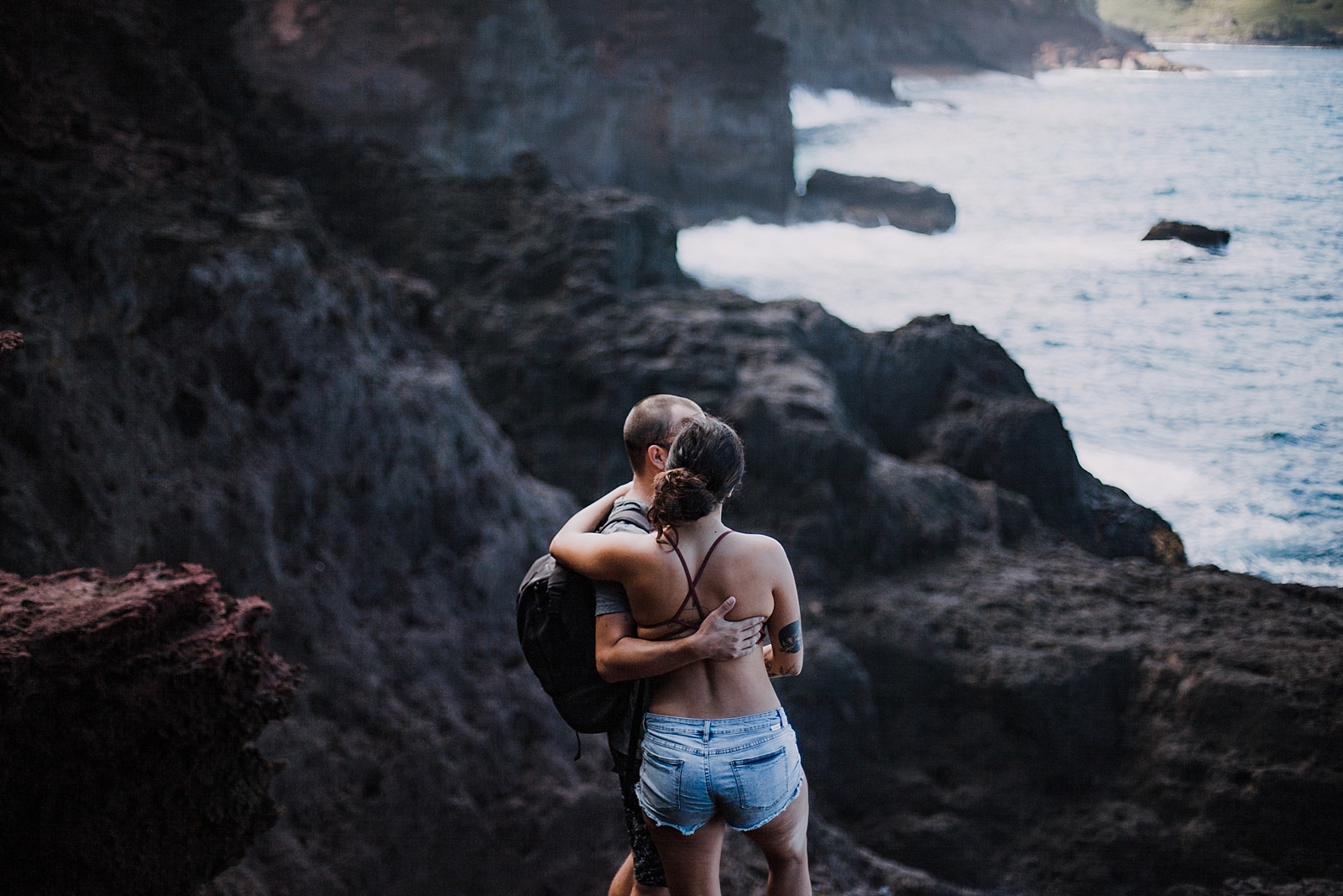 climbing in maui, maui cliffside, maui climbing, maui elopement photographer, maui wedding photographer, couple on cliffside, maui hiking, maui hawaii hiking, maui tide pool, alexis russell ring