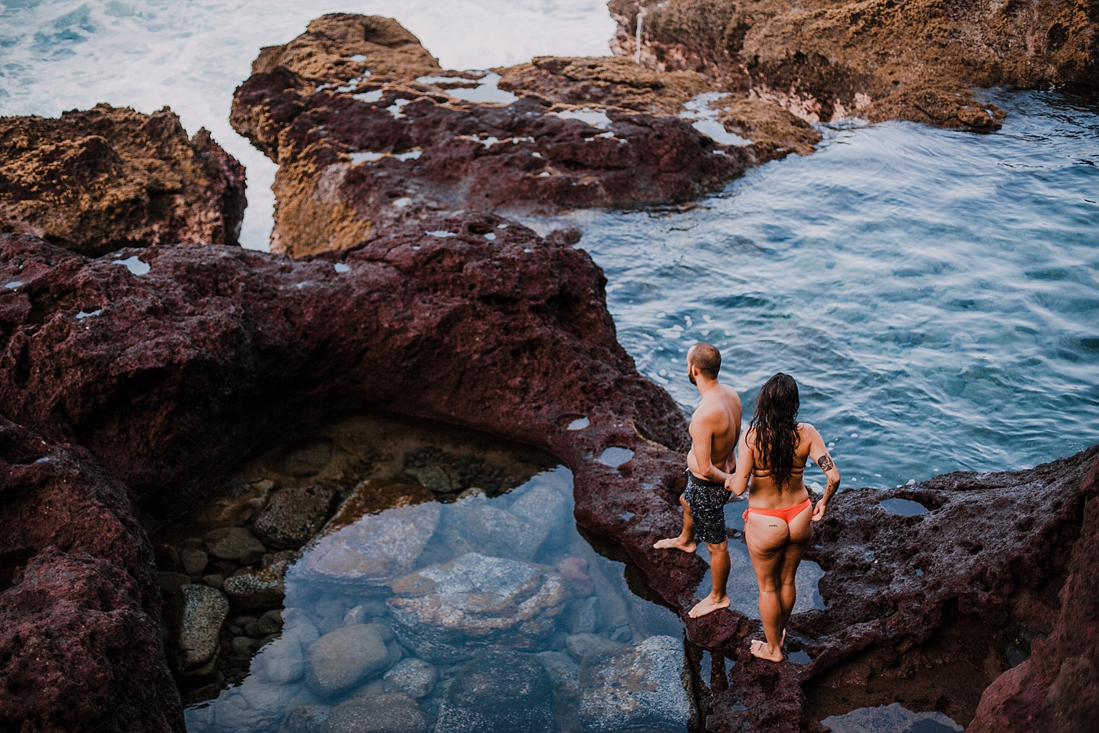 maui tidepools, maui diving, maui cliffside, maui elopement photographer, maui wedding photographer, couple on cliffside, maui hiking, maui hawaii hiking, lahaina maui beaches, swimsuit engagement