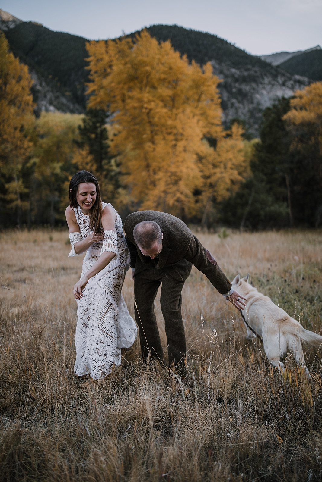 blue eyed husky, couple hiking, norway elopement, post elopement celebration, wedding in the woods, buena vista elopement, buena vista wedding, nathrop colorado wedding, elope with your dog