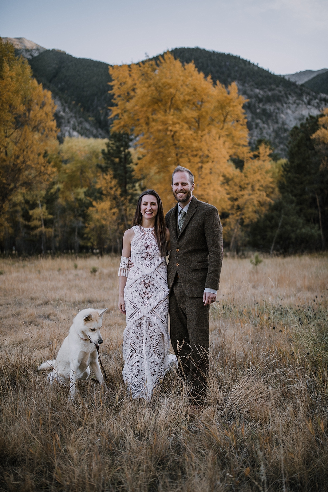 blue eyed husky, couple hiking, norway elopement, post elopement celebration, wedding in the woods, buena vista elopement, buena vista wedding, nathrop colorado wedding, elope with your dog