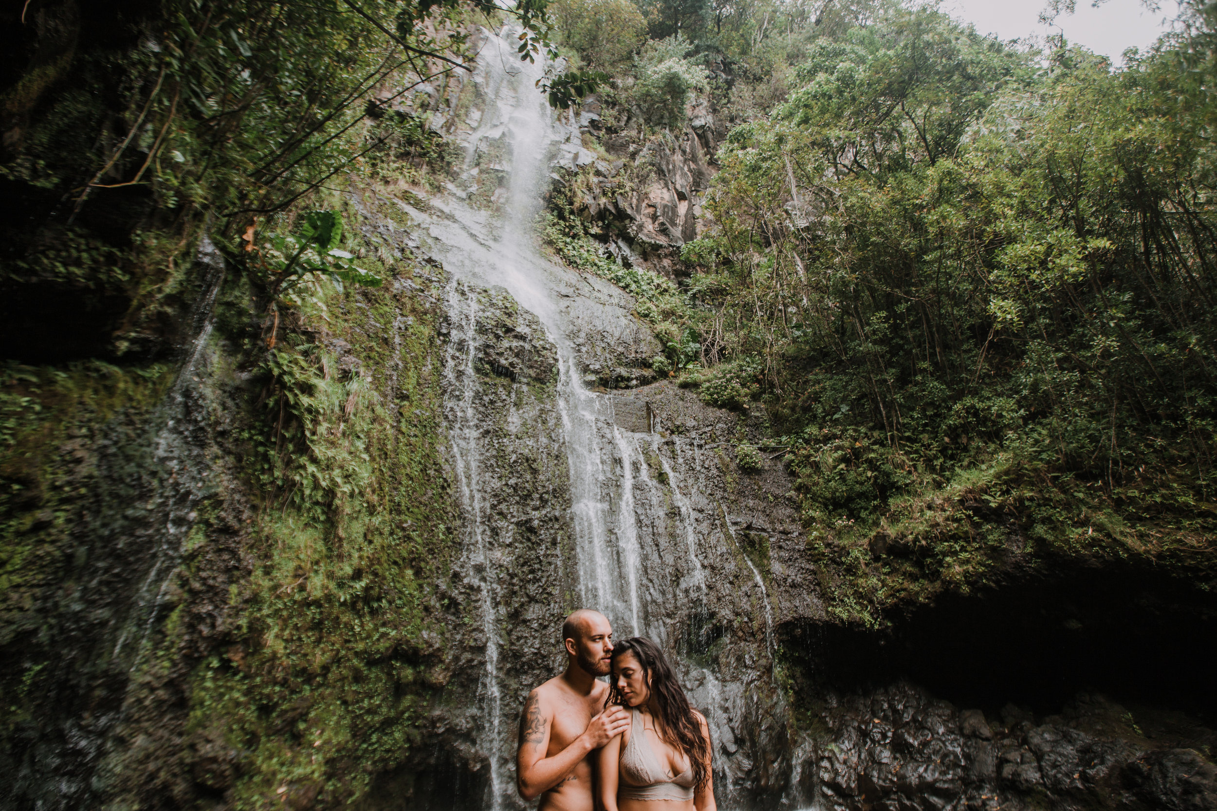 hana maui waterfall engagements, hawaii waterfall, road to hana, maui waterfall, hawaii wedding photographer, hawaii elopement photographer, maui wedding, maui engagements, maui elopement