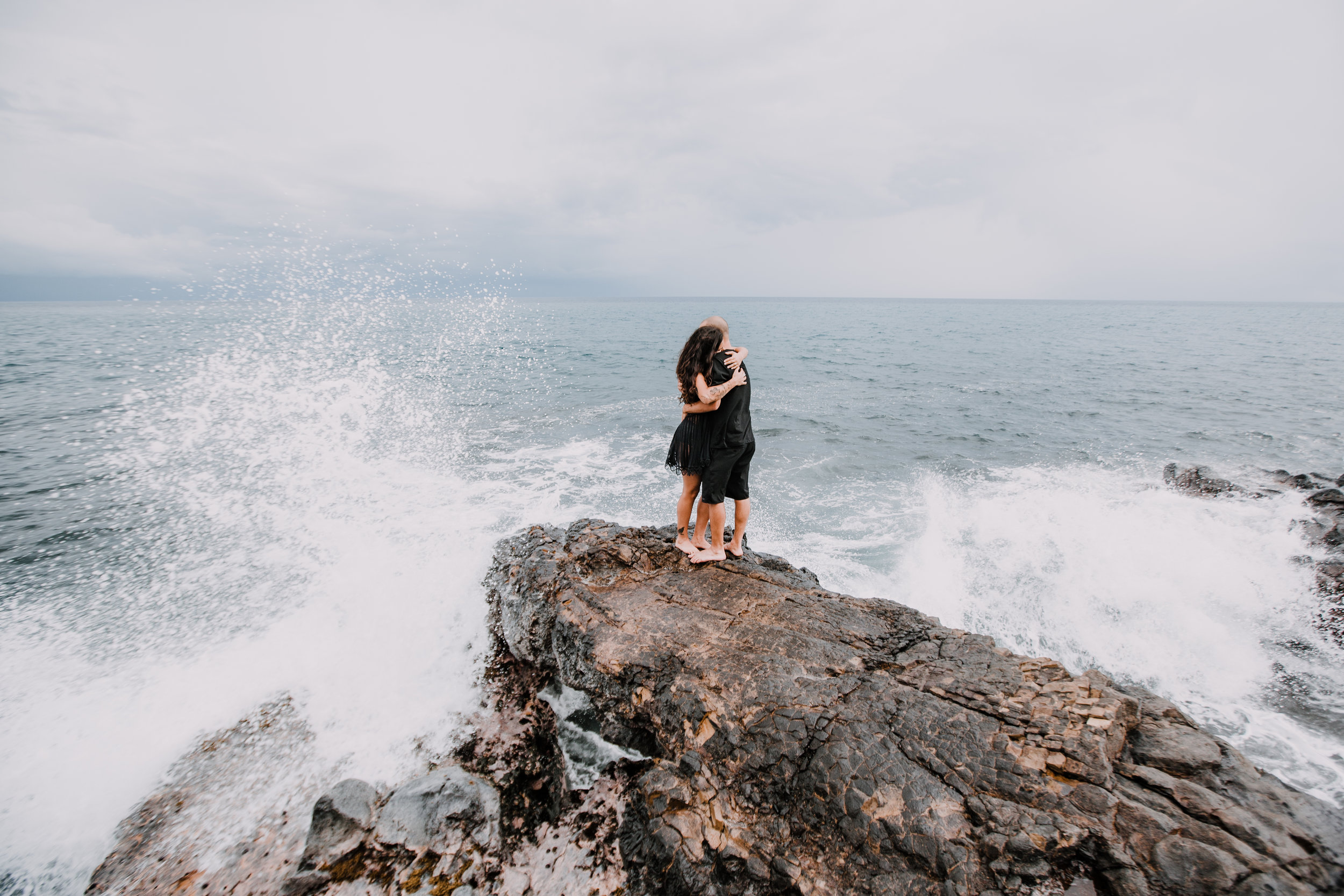 kaupo beach, hawaiian volcanic eruption, lava rock, haleakala national park, hawaii wedding photographer, hawaii elopement photographer, maui wedding, maui engagements, maui elopement