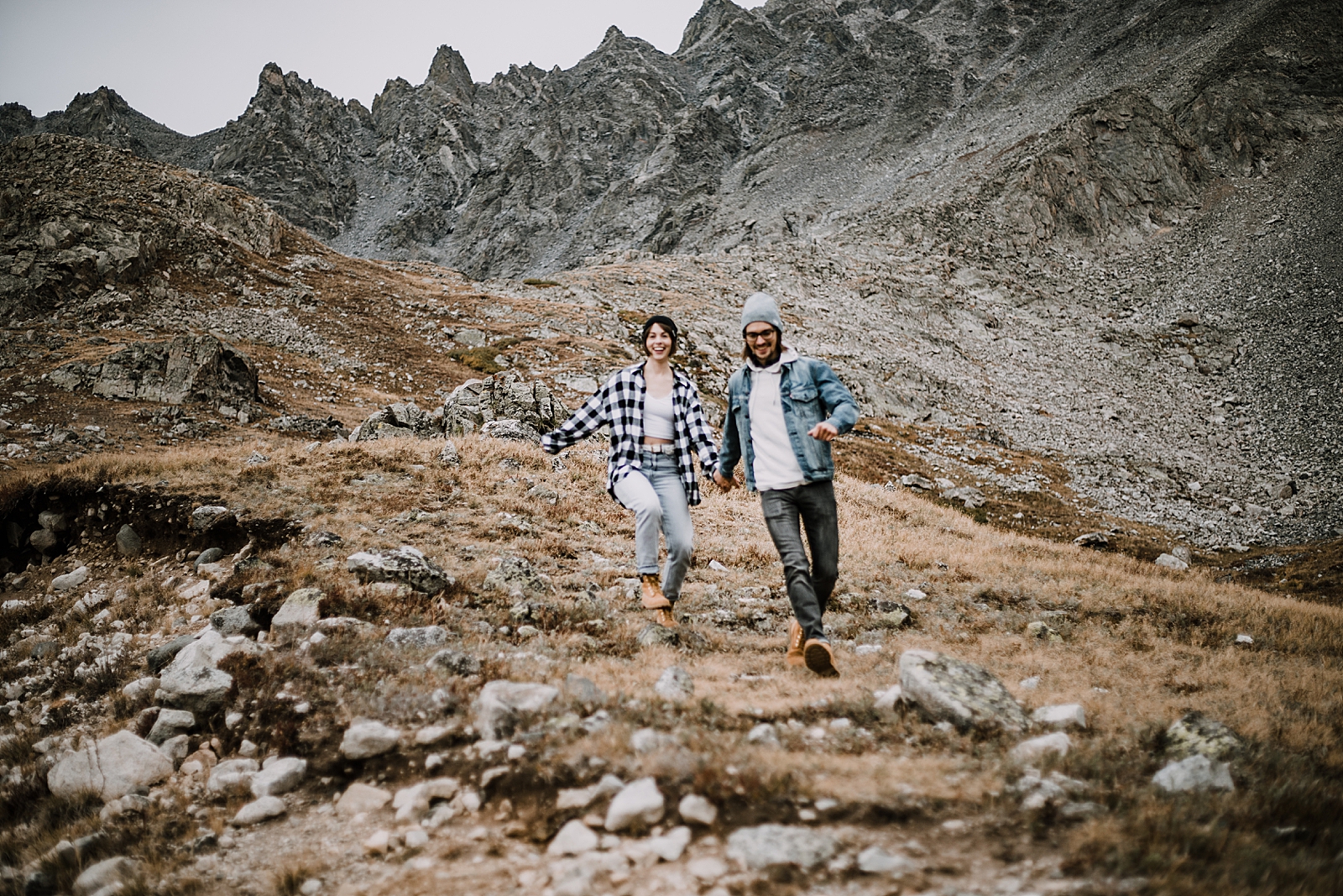hiking couple, colorado surprise proposal, hike mayflower gulch, mayflower gulch proposal, mayflower gulch elopement, mayflower gulch wedding, colorado mountainscape, leadville elopement