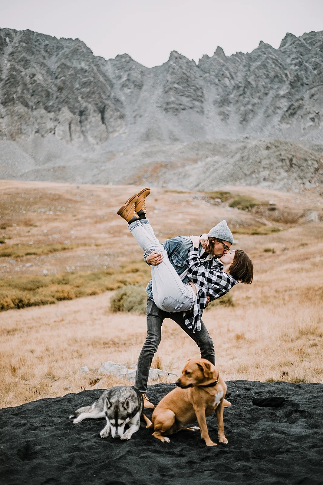 mountain pups, hiking dogs, hike mayflower gulch, mayflower gulch proposal, mayflower gulch elopement, mayflower gulch wedding, colorado 14er, colorado fourteener, leadville elopement
