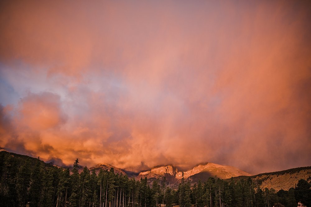 sprague lake sunrise, sunrise elopement, colorado elopement, sprague lake elopement, sprague lake wedding, rocky mountain national park elopement, adventurous colorado hiking elopement