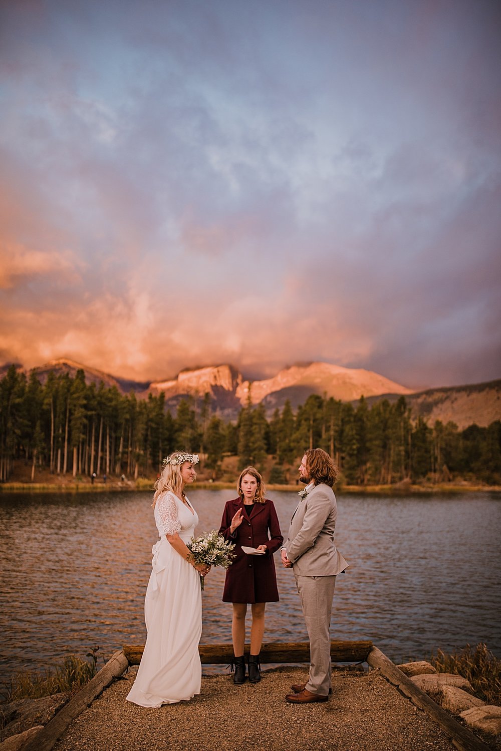 sprague lake elopement ceremony, sunrise elopement, colorado elopement, sprague lake elopement, sprague lake wedding, rocky mountain national park elopement, adventurous colorado hiking elopement