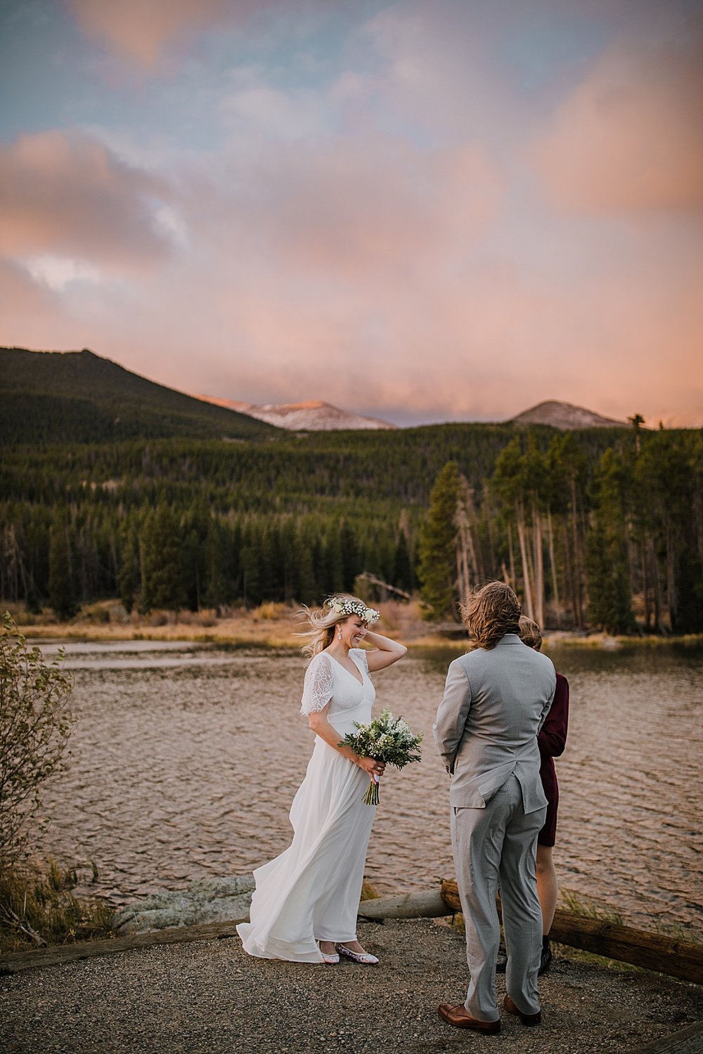 sprague lake elopement ceremony, sunrise elopement, colorado elopement, sprague lake elopement, sprague lake wedding, rocky mountain national park elopement, adventurous colorado hiking elopement