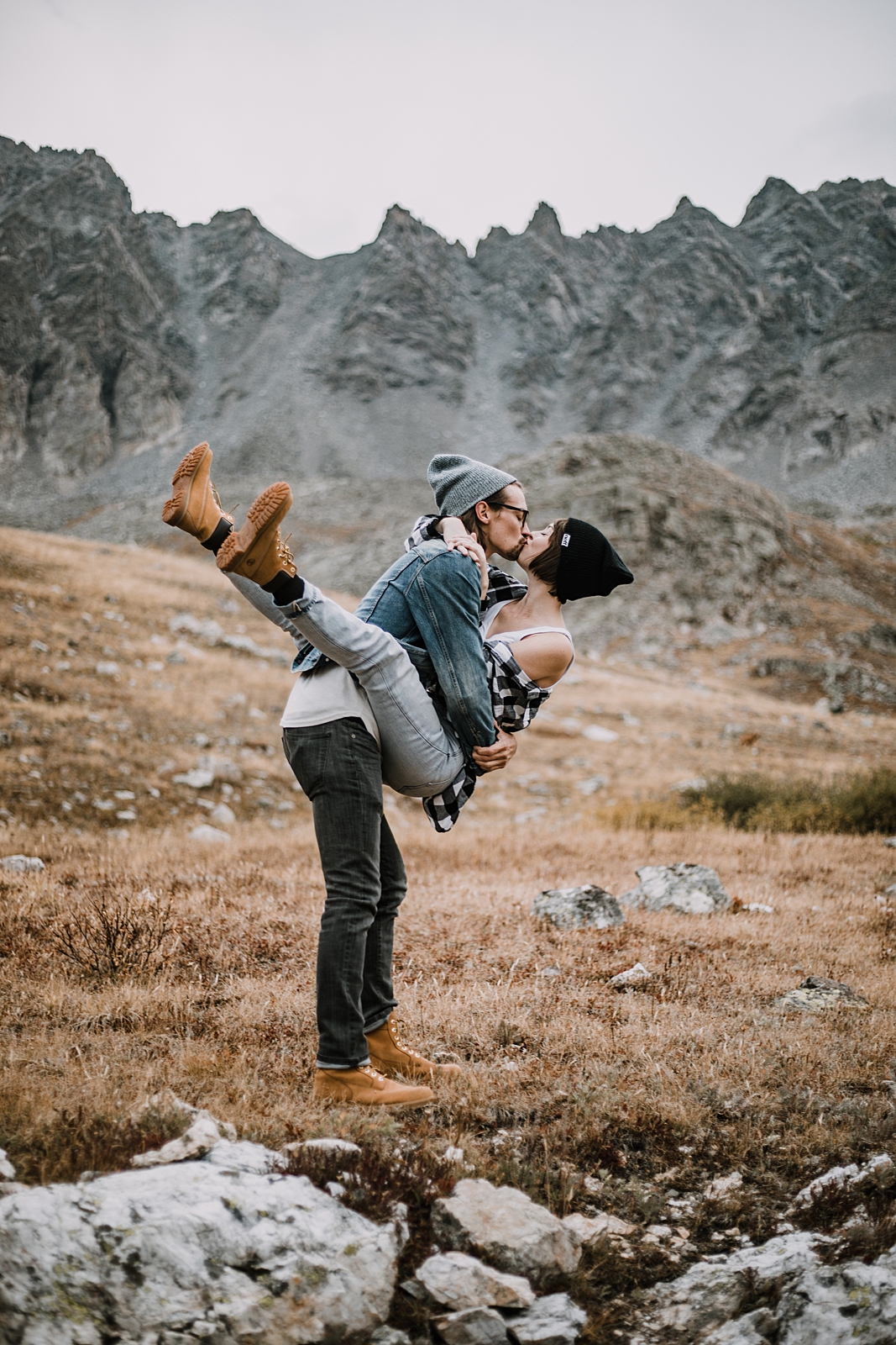 couple hiking, summer hiking mayflower gulch leadville and copper colorado, off road jeeping to mayflower gulch, sunrise at mayflower gulch, mayflower gulch engagements, leadville wedding photographer