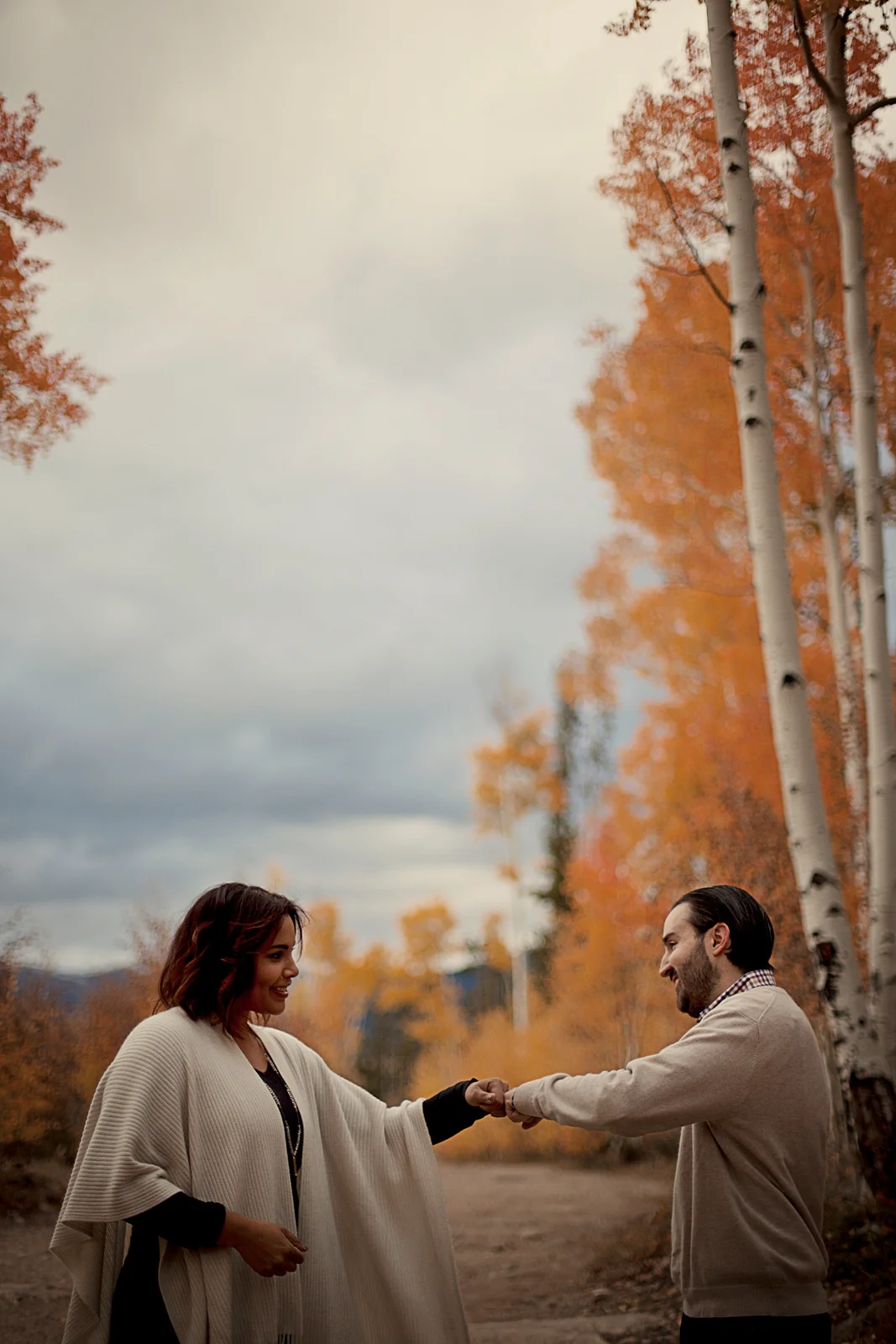 orange aspens, mount royal and peak one view, hiking miners creek to colorado trail, hiking trails frisco colorado, fall colors summit county colorado, frisco colorado engagement photographer