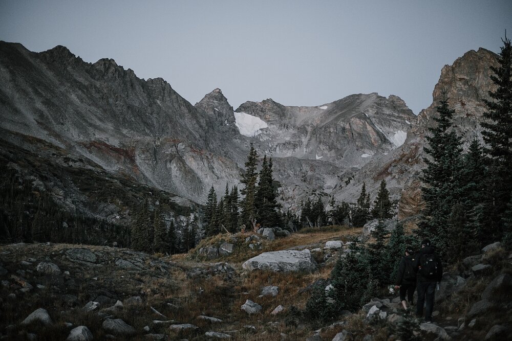 pawnee pass, dawn hike elopement indian peaks wilderness, sunrise elopement at lake isabelle, eloping in brainard lake recreation area, rollinsville hiking, estes park colorado