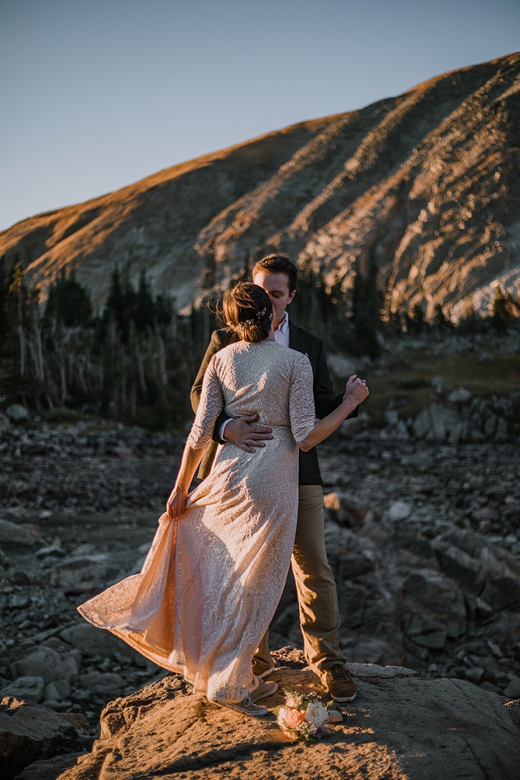 self solemnizing elopement lake isabelle, dawn hike elopement indian peaks wilderness, sunrise elopement lake isabelle, eloping in brainard lake recreation area, rollinsville colorado hiking