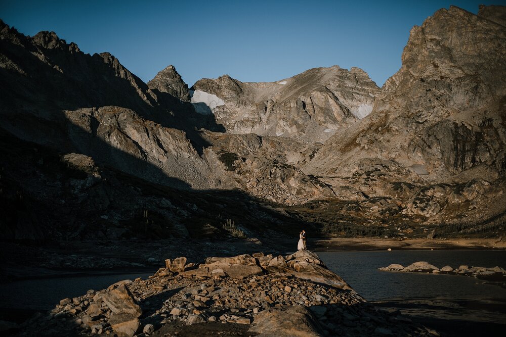 couple self solemnizing at lake isabelle, dawn hike elopement indian peaks wilderness, sunrise elopement lake isabelle, eloping in brainard lake recreation area, rollinsville colorado hiking