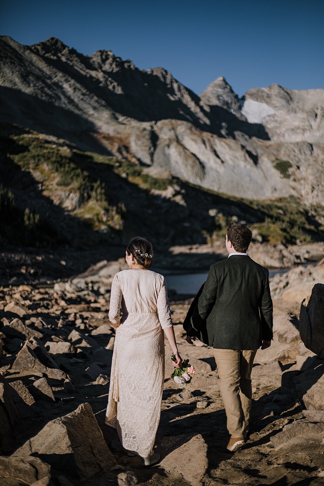 transatlantic couple self solemnize at lake isabelle, dawn hike elopement indian peaks wilderness, sunrise elopement lake isabelle, eloping in brainard lake recreation area