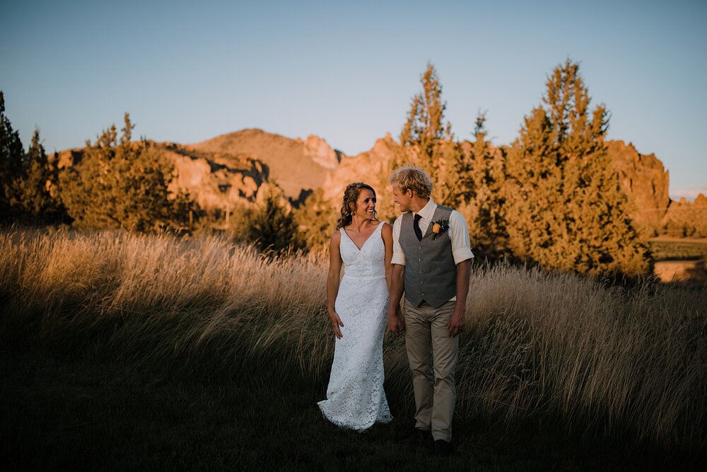 bride and groom at peak of sunset, mt hood elopement, mt hood national forest, smith rock state park wedding, smith rock state park hiking elopement, terrebonne oregon backyard wedding