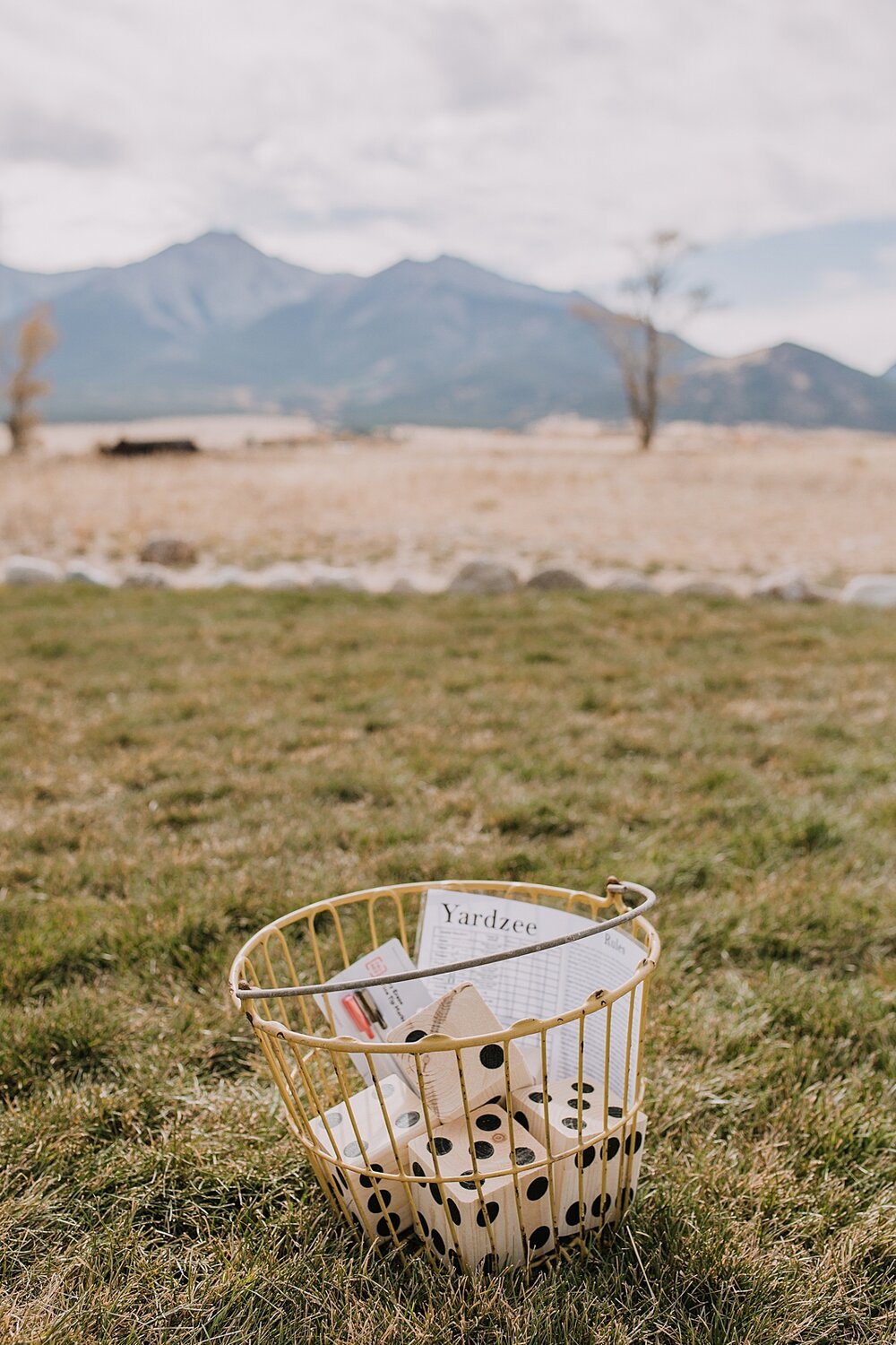 wedding yard games, the barn at sunset ranch in buena vista co, buena vista colorado wedding, the barn at sunset ranch wedding, buena vista colorado wedding venue