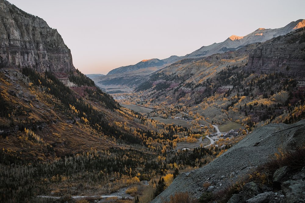 autumn in telluride colorado at sunrise, colorado fall colors, southern colorado fall, southern colorado aspen leaves, fall in the colorado mountains 